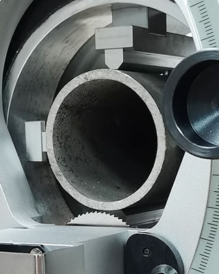 萬通智能裝備行星式切管機優勢-同心夾緊裝置-冷切割處理-無需預熱直接切割-自動切管機優勢